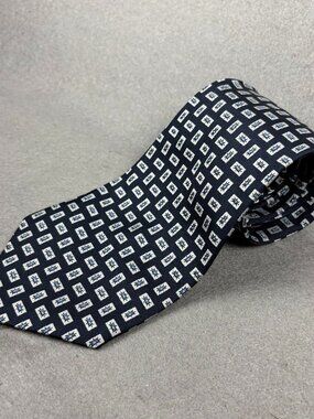 Burberry London Silk Tie Navy Blue White Geometric Hand Sewn USA 100% Silk